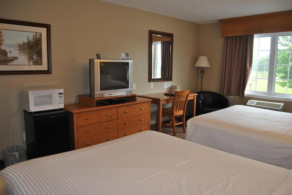 Auberge Bouctouche Inn & Suites Экстерьер фото